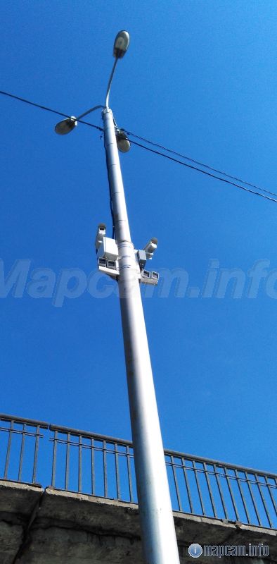 Камеры, установленные под мостом