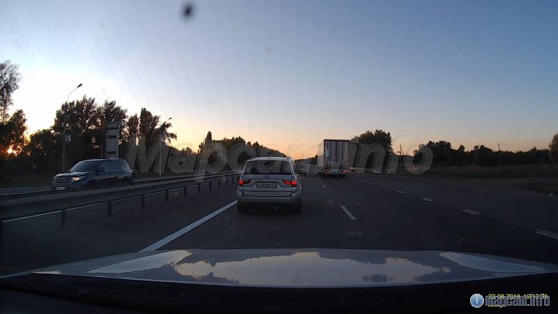 Вид со встречки.