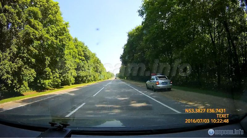 Год спустя, стоят практически там же.