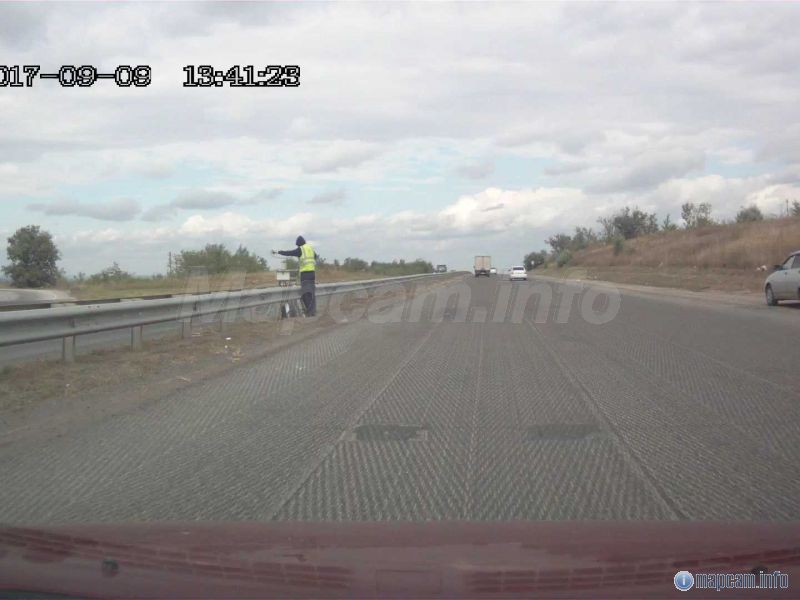 они все там же