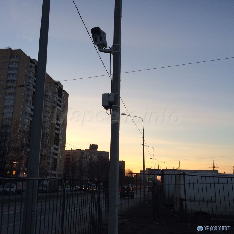 СКАТ в конце парковки Северный 81