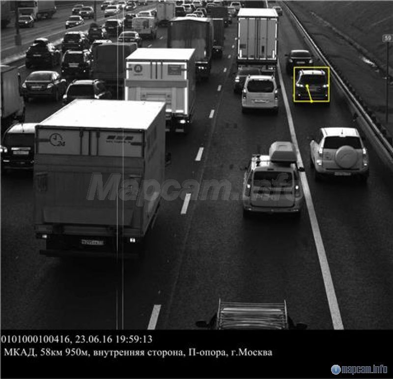 Вот и фото мне прислали. Так что сняла меня камера сзади (((